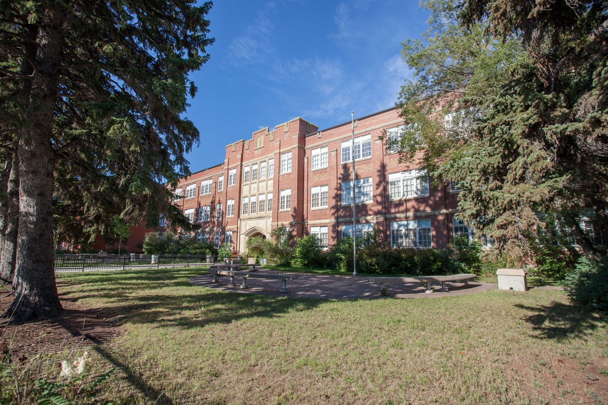 Crescent Heights High School